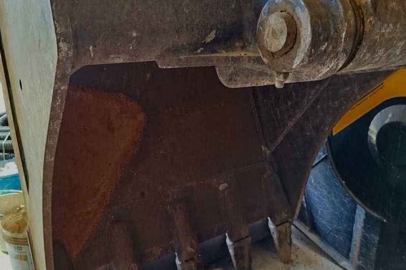 OmecoHub - Immagine KOMATSU PC160LC-7E0